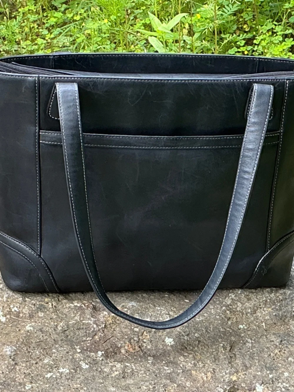 Levenger Black Leather Laptop Computer Tote Bag Women’s Business Work